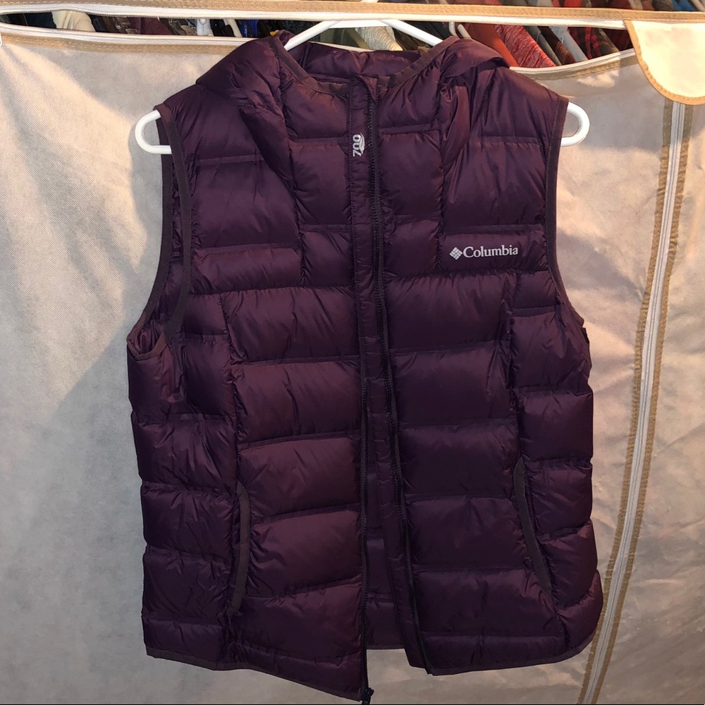 Woman’s Columbia down vest